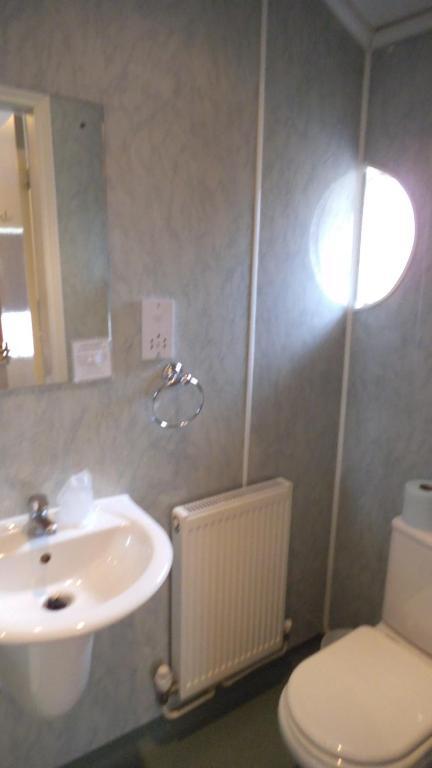 Belle Vue House Hotel 독서 객실 사진